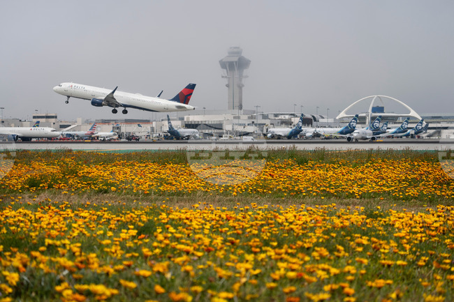 California Airport Money