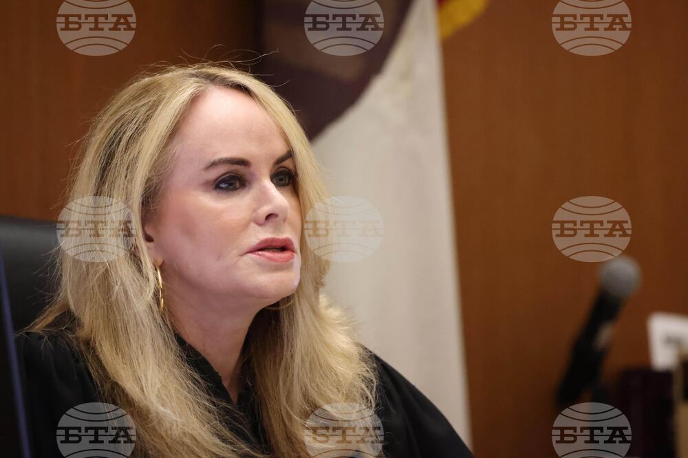 Rihanna Shots Fired House