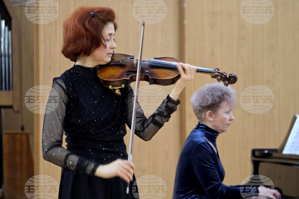 Пловдив - НУМТИ „Добрин Петков“ - концерт на преподавателите