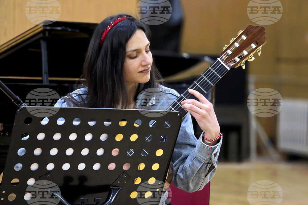 Пловдив - НУМТИ „Добрин Петков“ - концерт на преподавателите