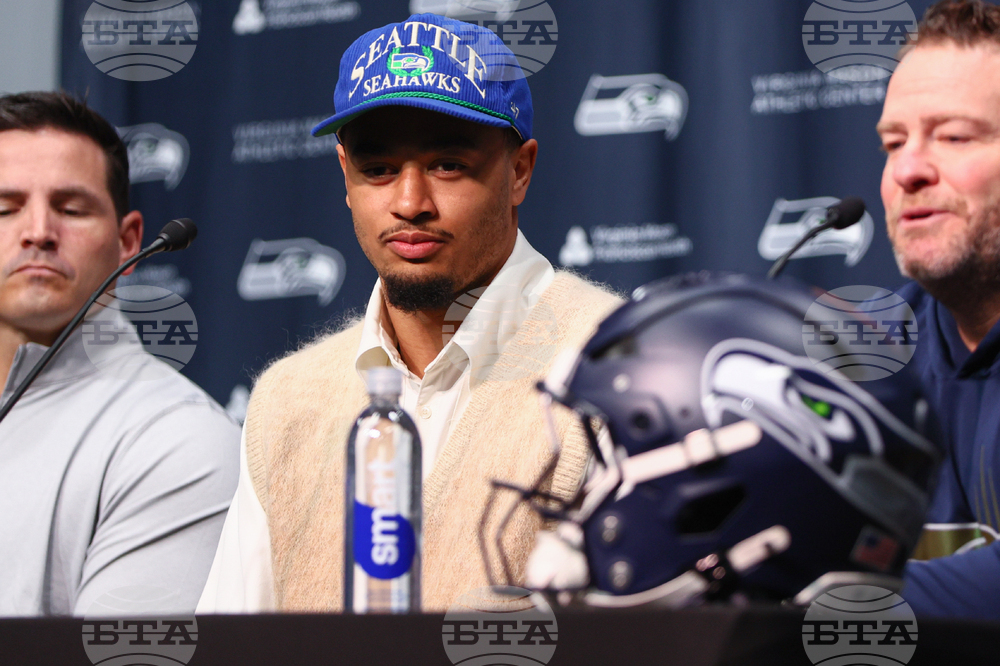 Seahawks Njigba Football