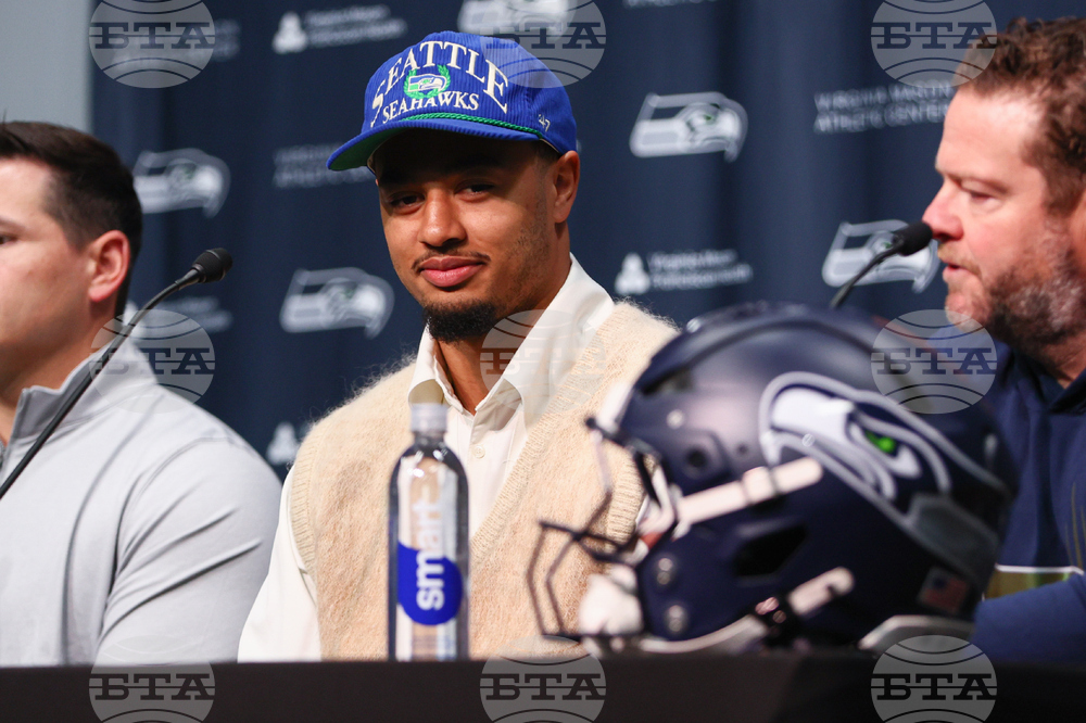 Seahawks Njigba Football