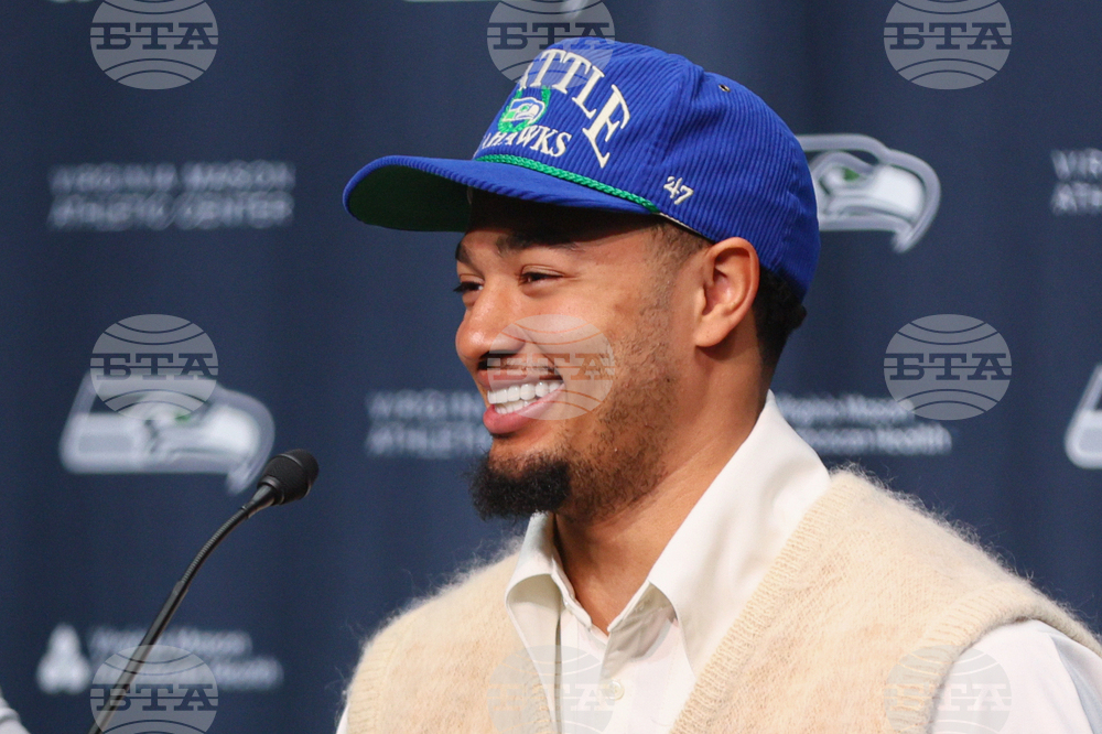 Seahawks Njigba Football