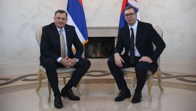 Aleksandar Vucic: "I Extend a Hand to Those Who Threaten Serbia with Violence"