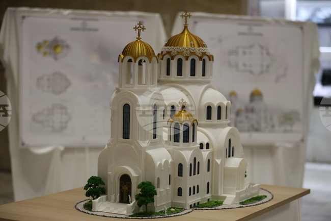 Проектът за нов православен храм в Благоевград, посветен на свети Мина, бе официално представен пред духовници, общественици и жители на града