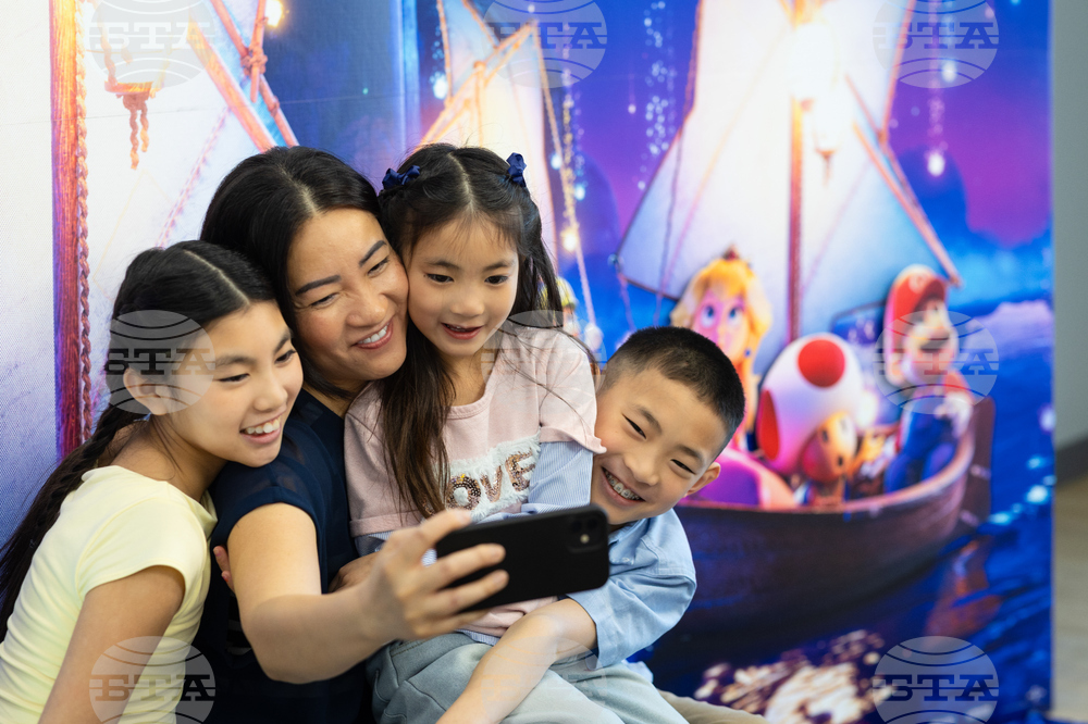 Super Mario Galaxy Comcast Retail Store Takeover