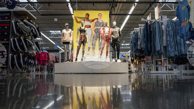 Продажбите на дребно в САЩ са останали без промяна през декември