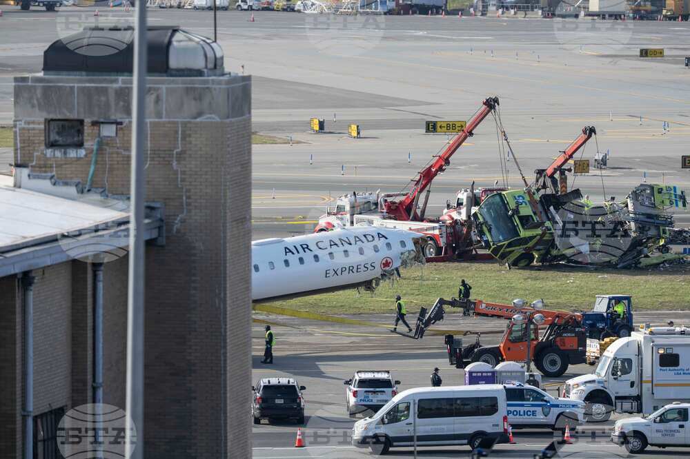 NY LaGuardia Crash