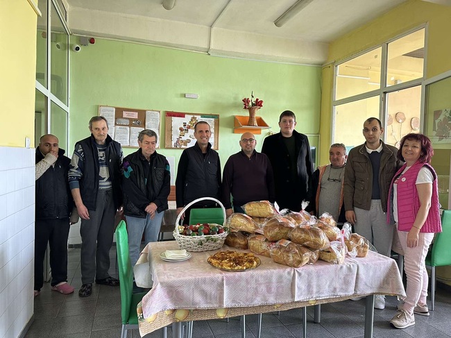 БСП: Социалистите от Разград и Асеновград също се включиха в инициативата “Солидарен Великден“