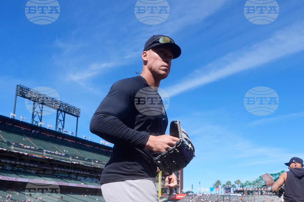 Yankees Giants Baseball