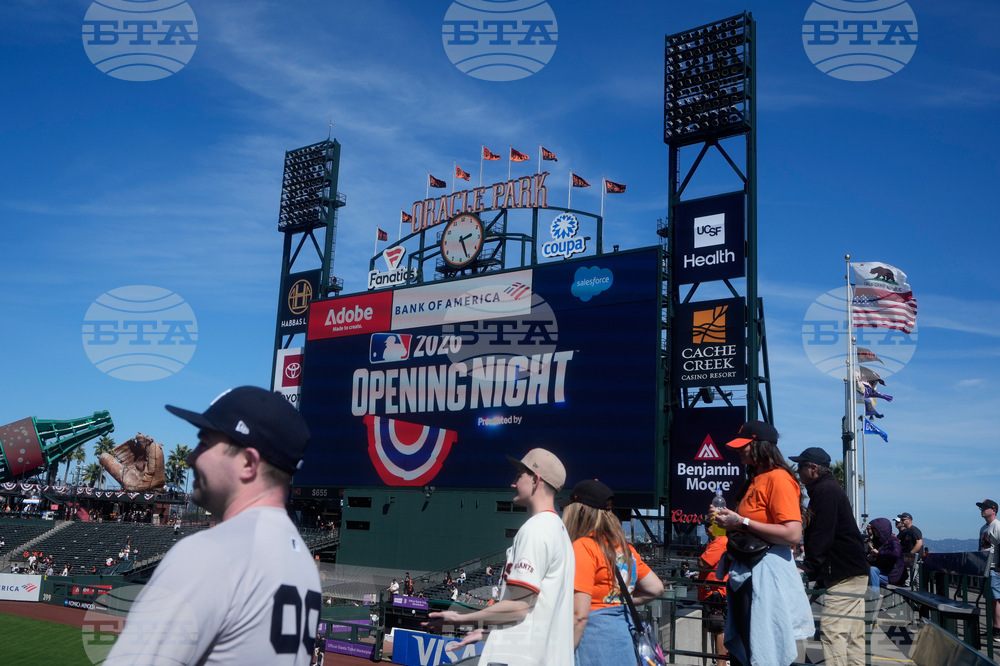 Yankees Giants Baseball