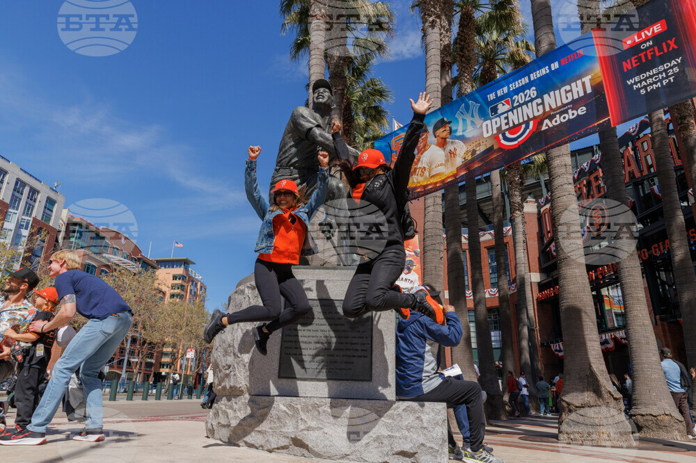 Yankees Giants Baseball