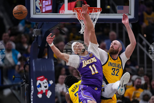 Lakers Pacers Basketball