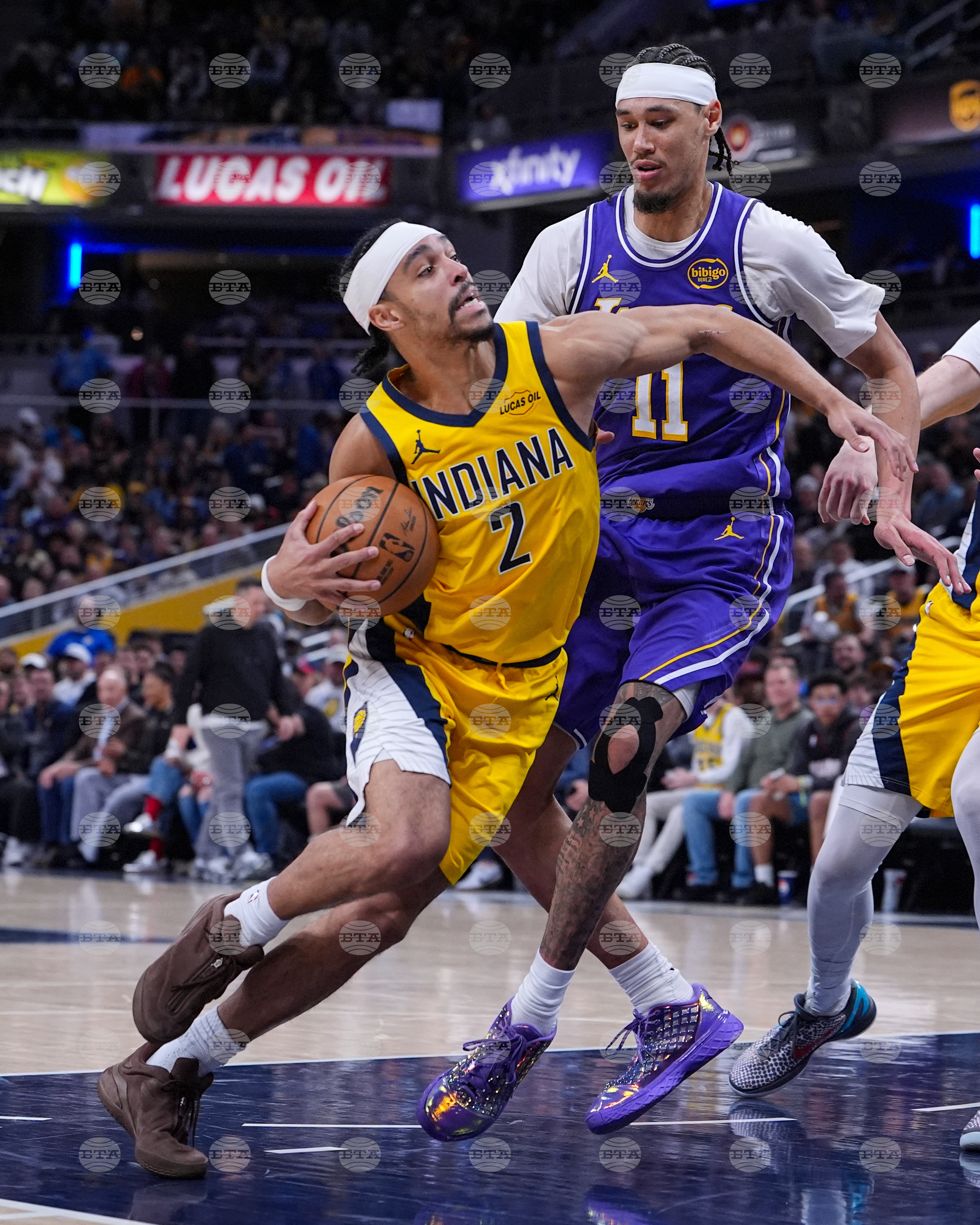 Lakers Pacers Basketball