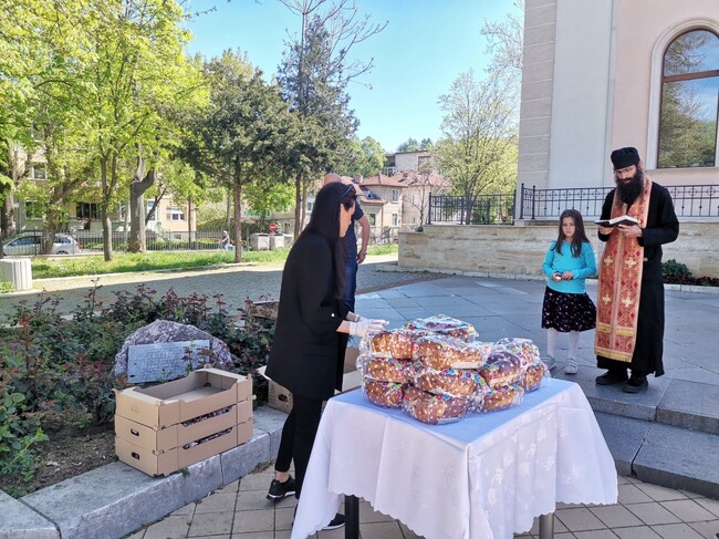 Община Ловеч: В Ловеч ще раздават Великденски козунаци на гражданите