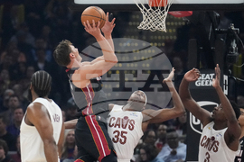 Heat Cavaliers Basketball