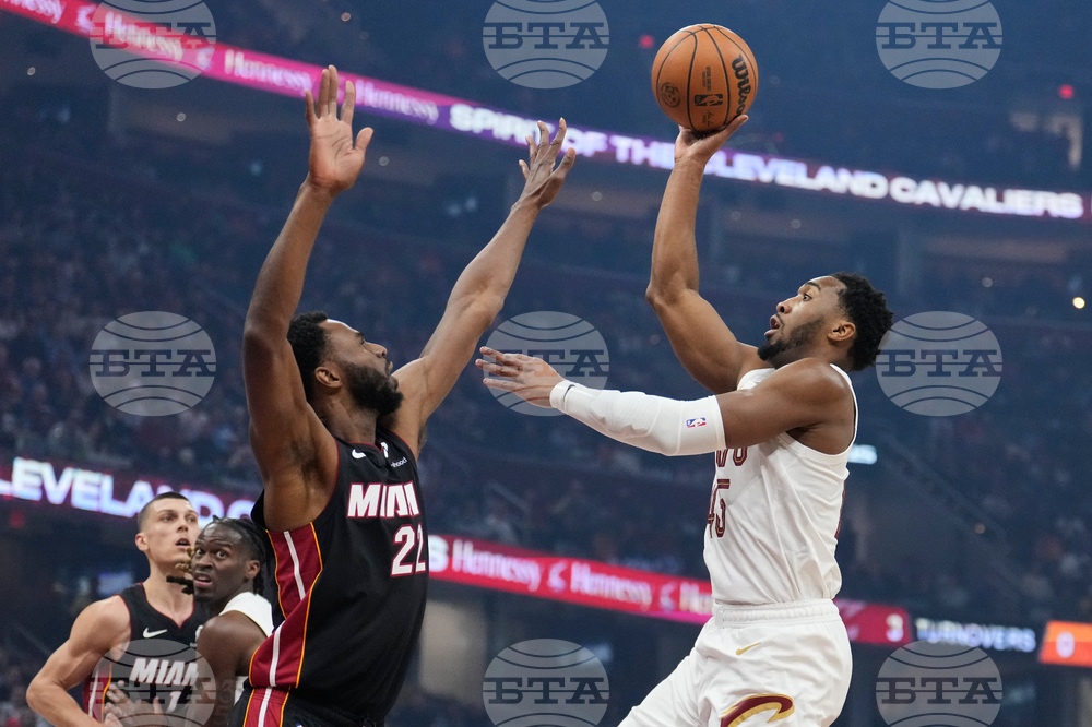 Heat Cavaliers Basketball