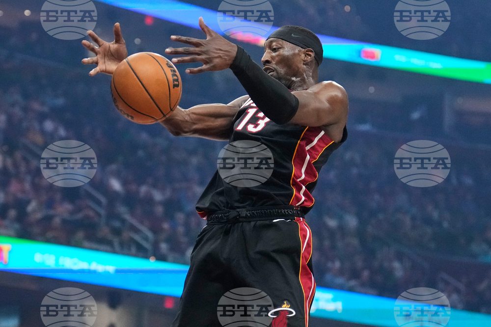 Heat Cavaliers Basketball