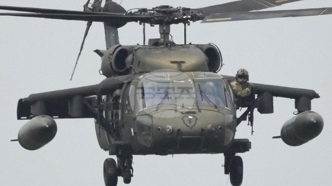 Косово обмисля закупуването на американски военни хеликоптери "Блек Хоук", заяви косовският служебен министър на отбраната