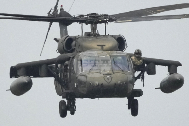 Косово обмисля закупуването на американски военни хеликоптери "Блек Хоук", заяви косовският служебен министър на отбраната