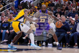 Lakers Pacers Basketball