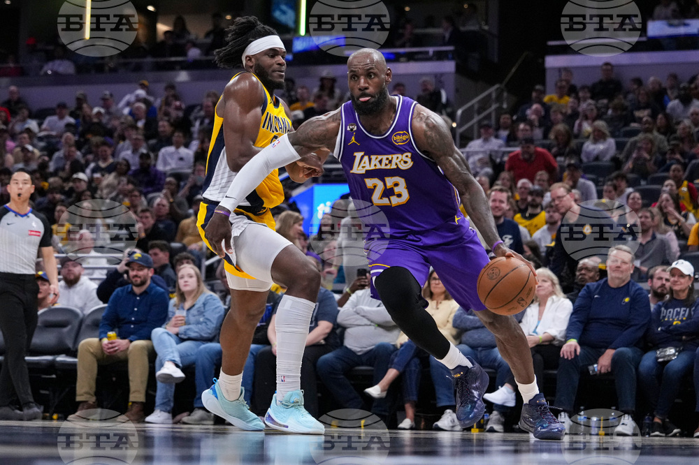 Lakers Pacers Basketball