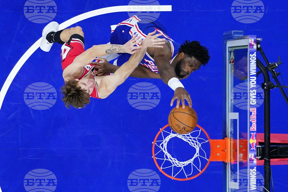 Bulls 76ers Basketball