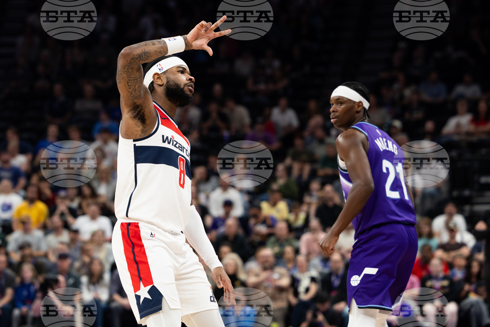 Wizards Jazz Basketball