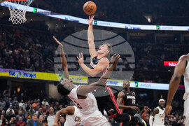 Heat Cavaliers Basketball