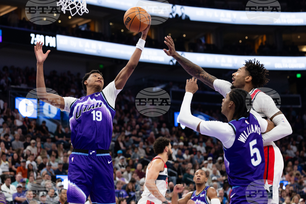 Wizards Jazz Basketball