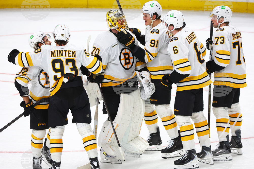 Bruins Sabres Hockey