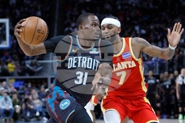 Hawks Pistons Basketball