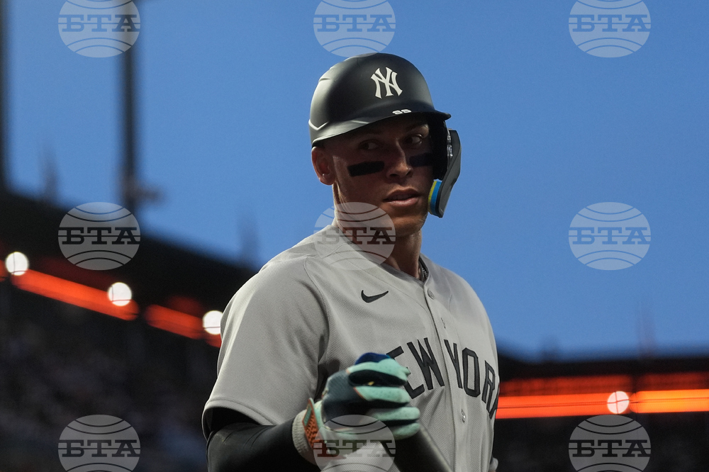 Yankees Giants Baseball