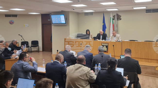 Общинският съвет в Плевен ще обсъди промени в две наредби и бизнес програми на общинските търговски дружества