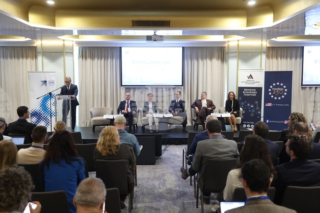 Изпълнителна агенция за насърчаване на малките и средните предприятия - Американска търговска камара в България - конференция