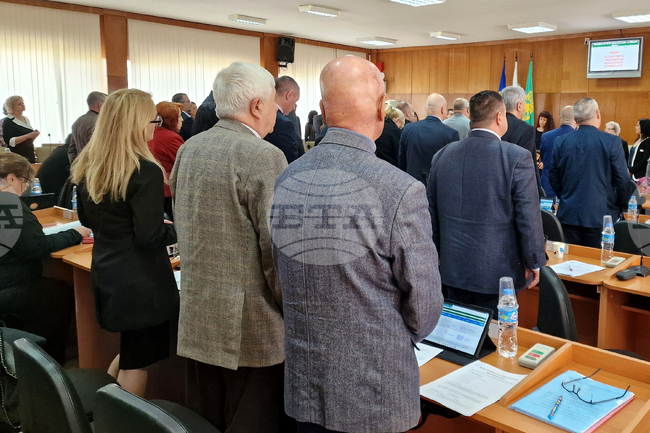 Общинските съветници в Шумен приеха Етичен кодекс и взеха решение за създаване на Етична комисия