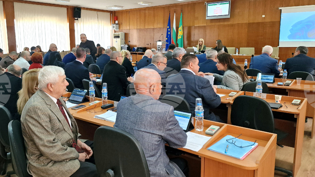 Общинският съвет в Шумен одобри отпускане на близо 5113 евро за зарибяване на язовир "Тича" с толстолоб и бял амур