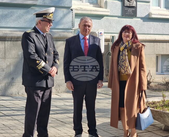 Варна - Военноморско училище - министър Игнатов