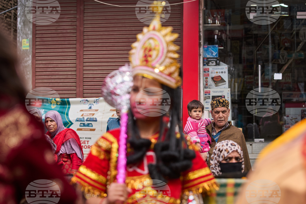 India Kashmir Hindu Festival