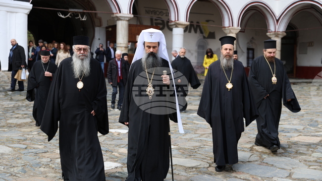 Православната ни църква благославя всяка инициатива за популяризиране на българската и славянска книжовност, каза патриарх Даниил в Рилския манастир