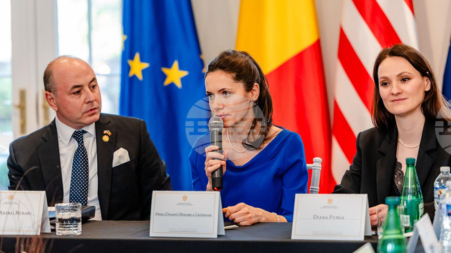 Румъния не може да следва френския модел за забрана на социалните мрежи, смята първата дама на Румъния Мирабела Градинару