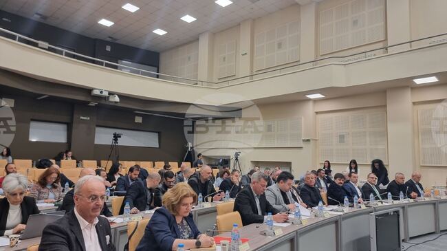 Общинските съветници в Стара Загора определиха независими финансови одитори за две общински дружества