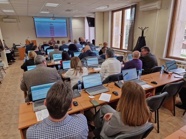 Общинският съвет в Горна Оряховица реши празникът на града - 29 май, да бъде обявен за неприсъствен ден за администрацията и училищата