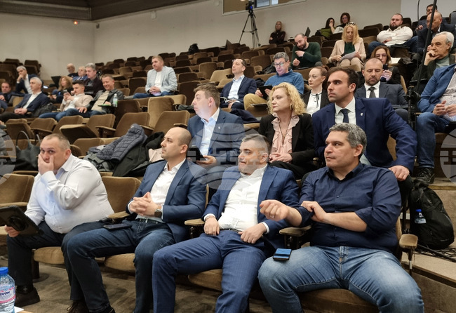 Общинският съвет във Варна одобри над 153 000 евро за Европейското първенство по художествена гимнастика