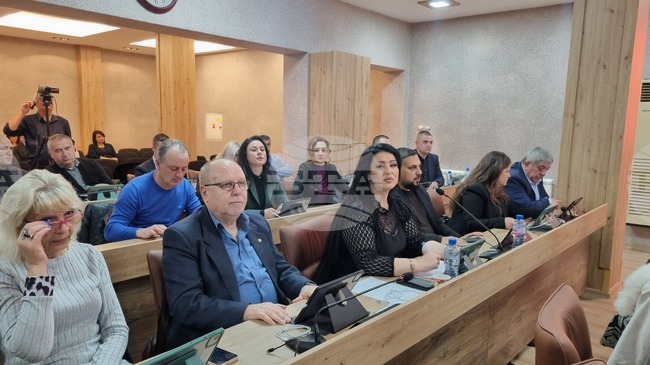 Програма за стимулиране на деца и ученици с изявени дарби от община Търговище за 2026 г. прие Общинският съвет