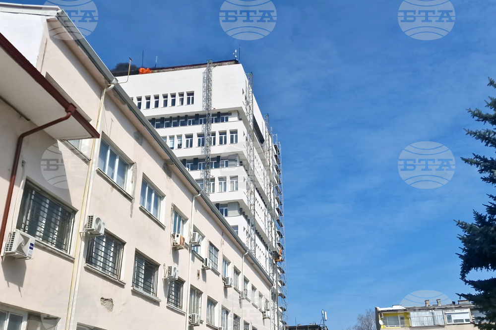 Разград - пожар - покрив - Община