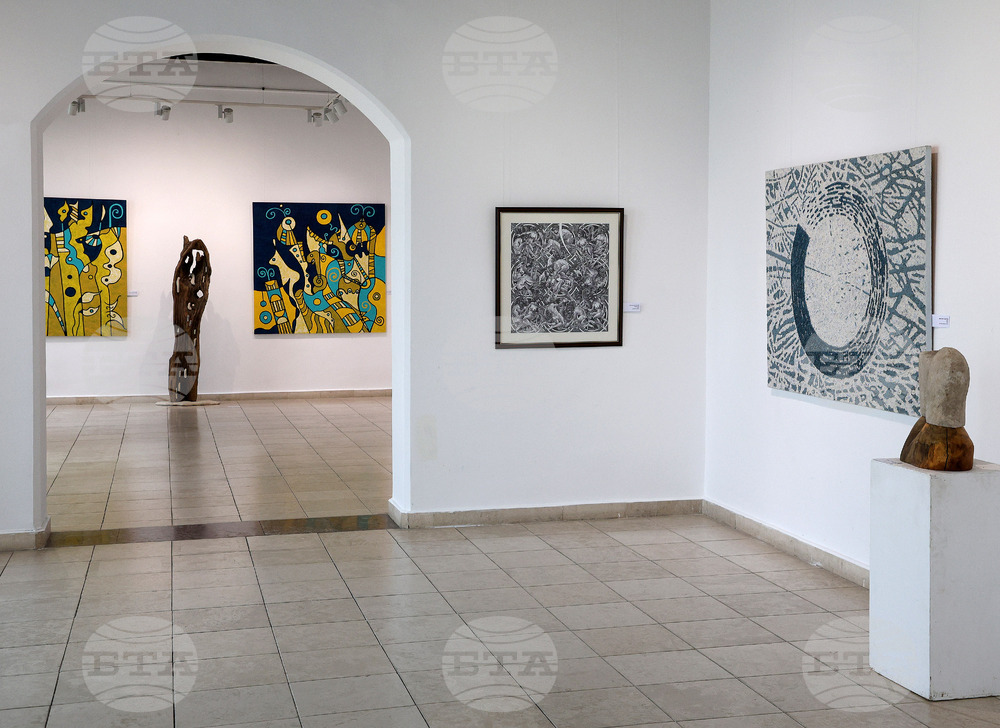 Варна - Градска художествена галерия - изложба на „Ателие 13“