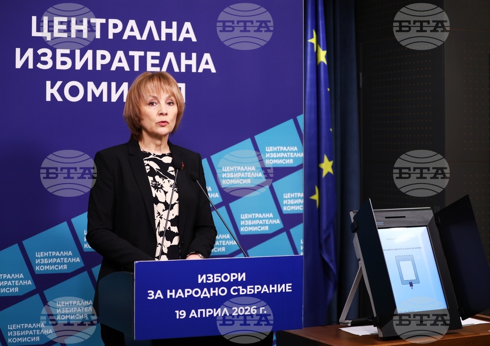 Очакваме утре да получим становището на МВнР и да приемем решението за разкриването на секциите в чужбина, каза Росица Матева