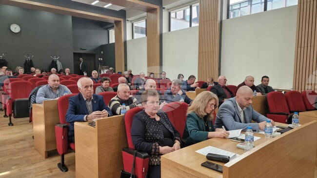 Общинският съвет в Троян прие отчет за изпълнението на Общинската програма за закрила на детето за 2025 г. и програма за настоящата година 