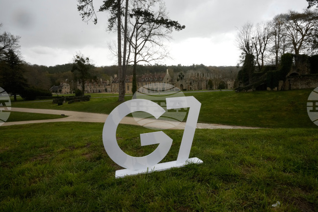 Министрите на външните работи от Г-7 ясно заявиха намерение да насърчат Вашингтон към деескалация в Близкия изток, без обаче да забравят Украйна